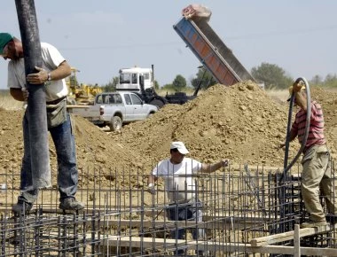 H βαριά χειρωνακτική εργασία σχετίζεται με μεγαλύτερο κίνδυνο θανάτου